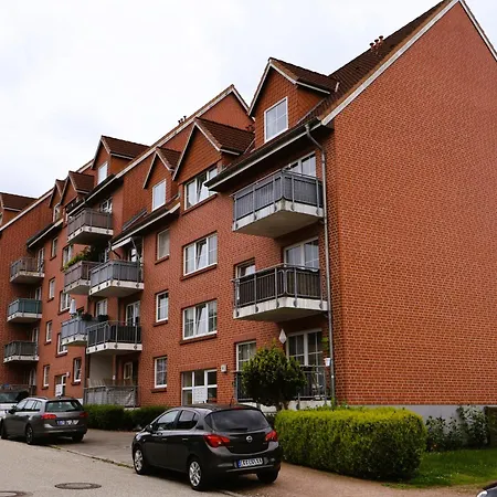 Schoenes Mit Balkon Daire Kiel